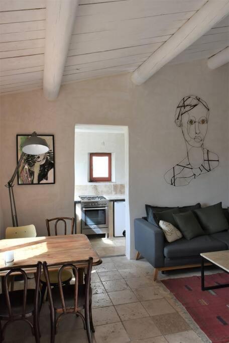La Petite Maison Des Artistes Séguret 外观 照片