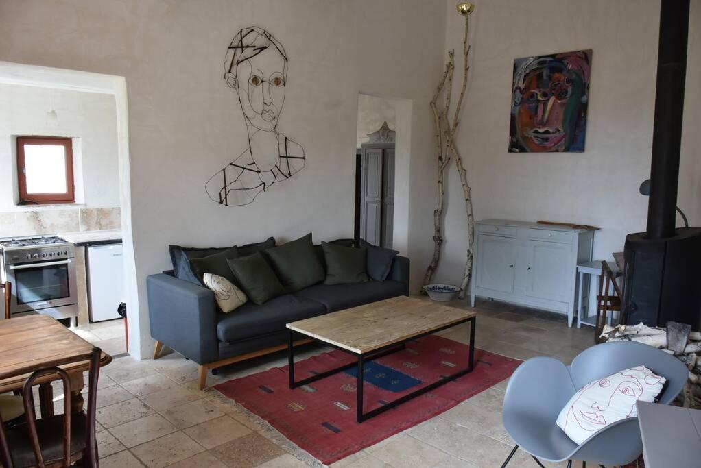 La Petite Maison Des Artistes Séguret 外观 照片